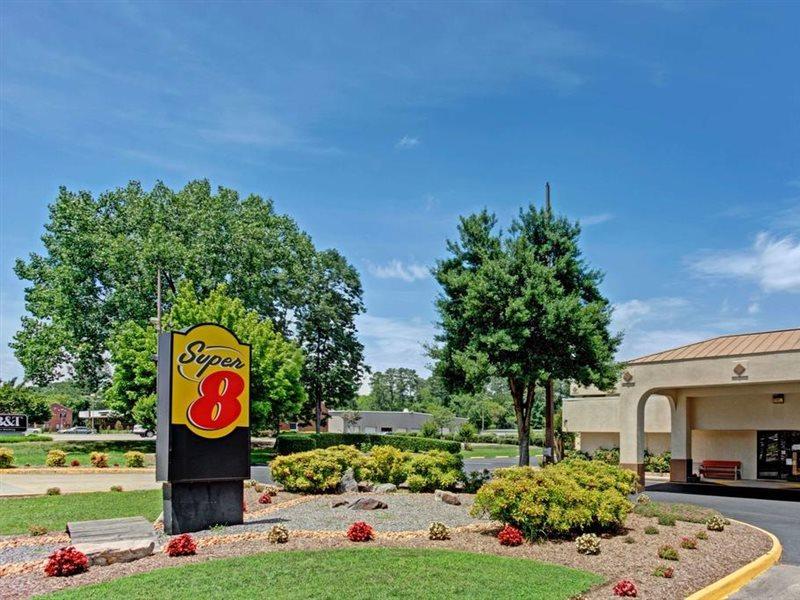 Super 8 By Wyndham Williamsburg/Historic Area Hotel Kültér fotó